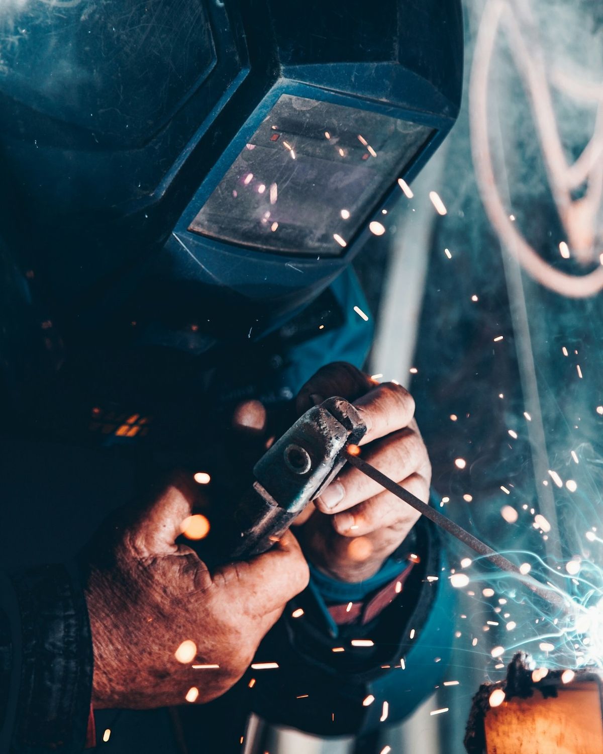 Trabajo metalúrgico con chispas: el plomo puede recuperarse de residuos industriales